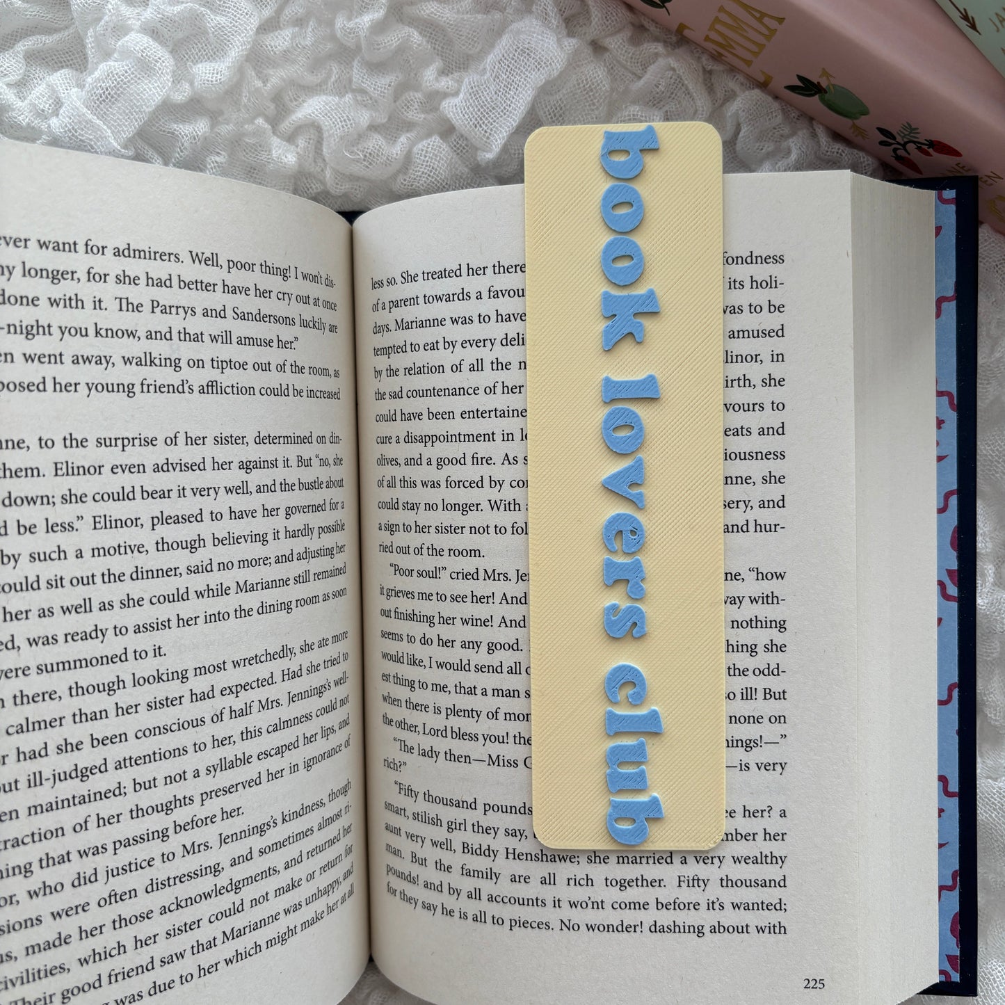 Book Lovers Club bookmark